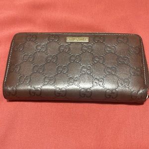 Gucci wallet